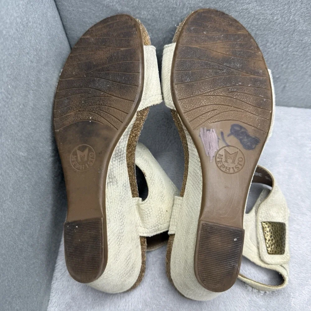 Mephisto Womens 8 EU 38 Beige Metallic Leather Wedge Sandals Comfort